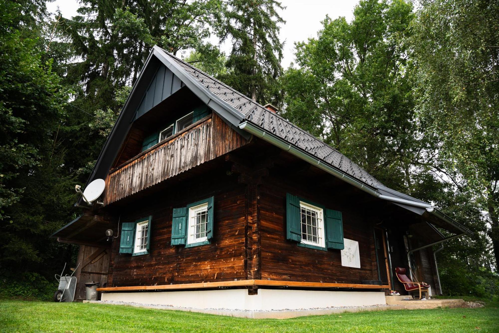 Gregor'S Ferienhaus Im Wald Edelschrott Exterior foto