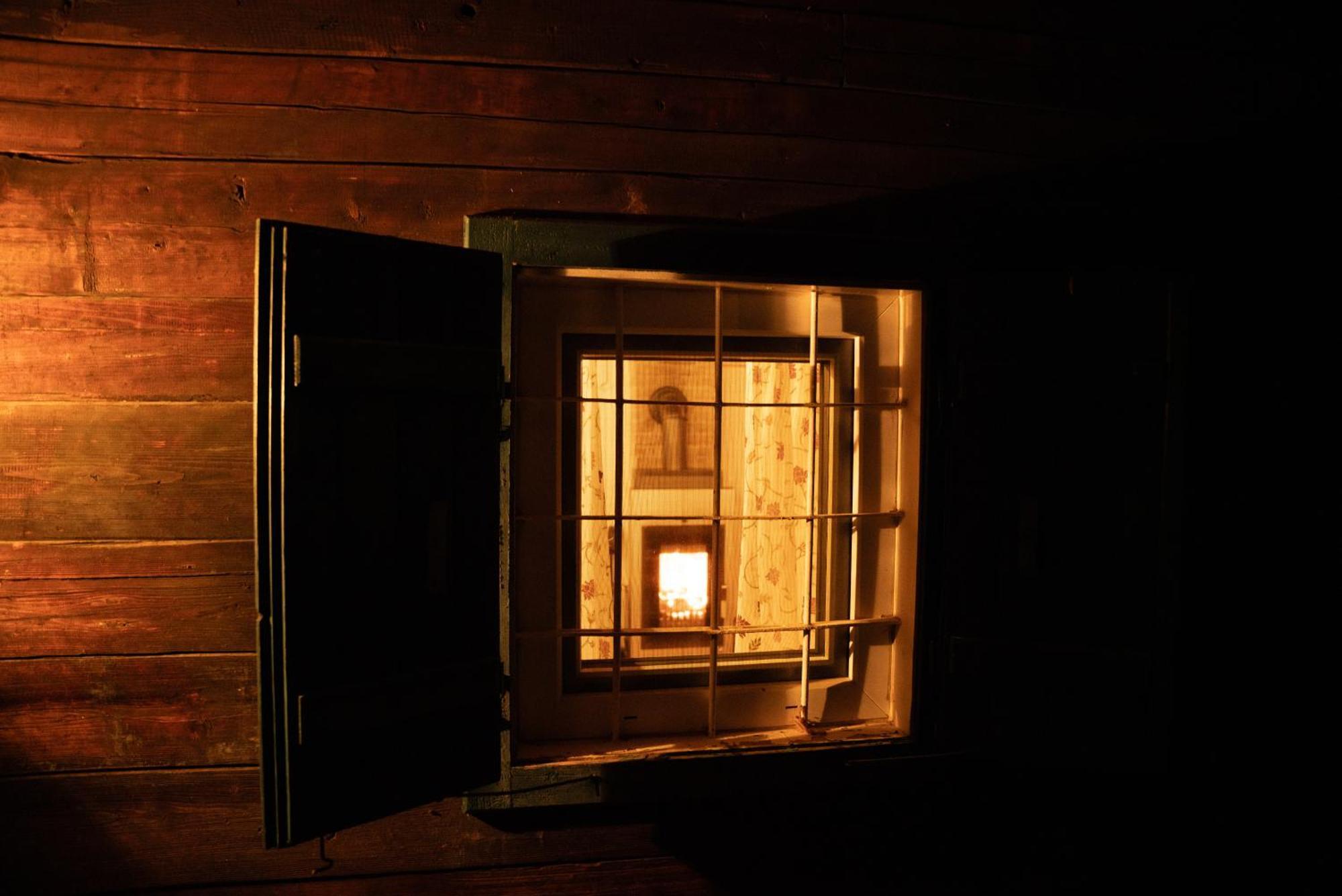 Gregor'S Ferienhaus Im Wald Edelschrott Exterior foto